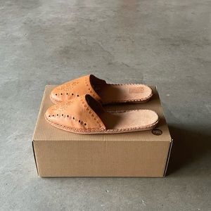 Handmade Veg-Tan Embossed Leather Slip-On Casual Artisan Slipper/Slides 8 Womens